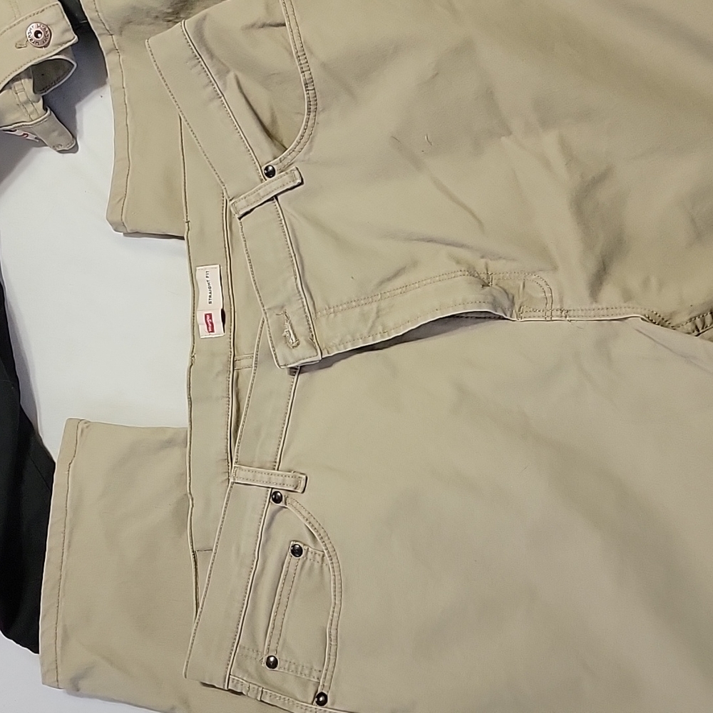 Men's Wrangler straight fit pants
